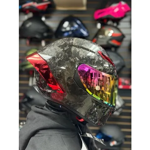 Lv cool cascos fibra de carbono