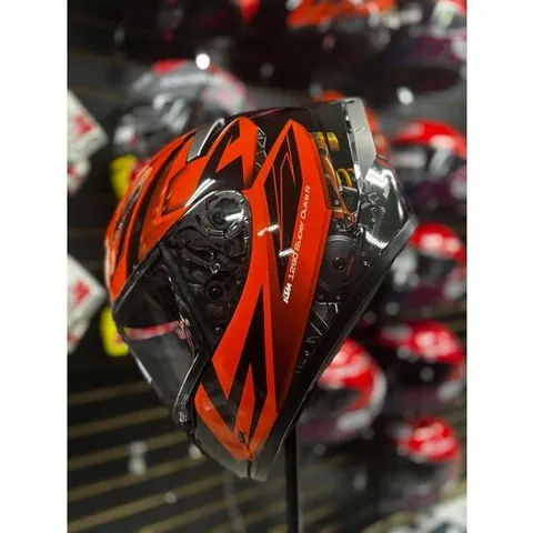 Cascos Shoei