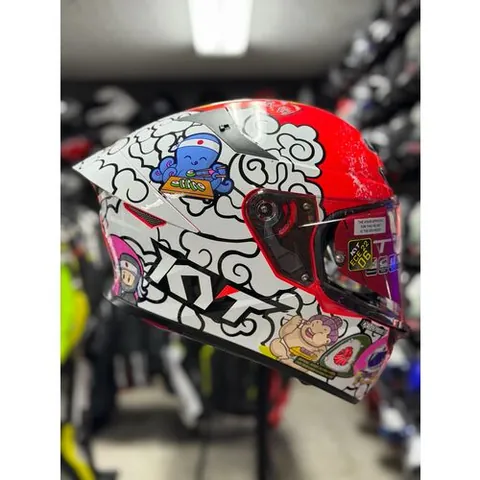 Casco Kyt